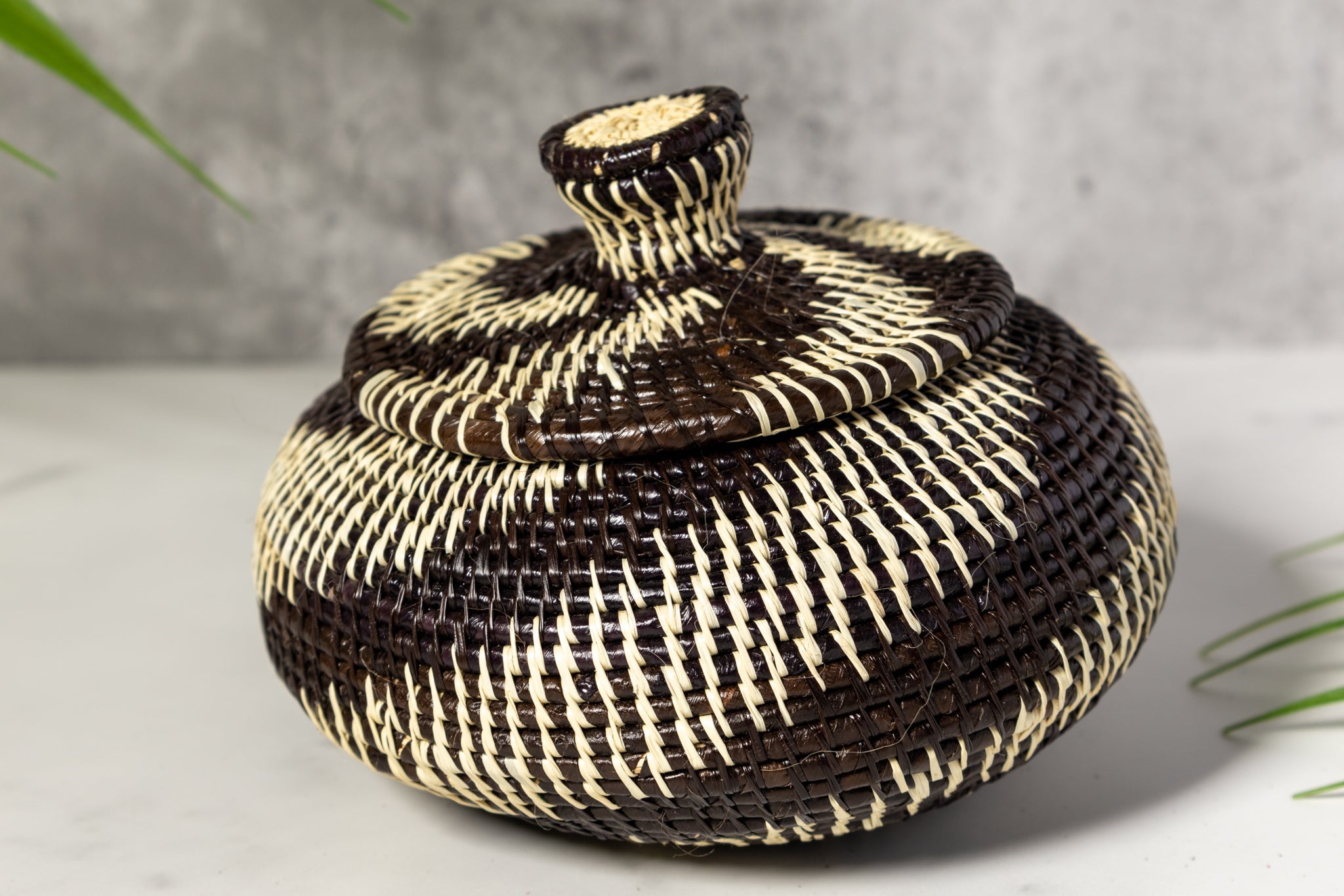 Jungle Fusion Spiral Basket With Top