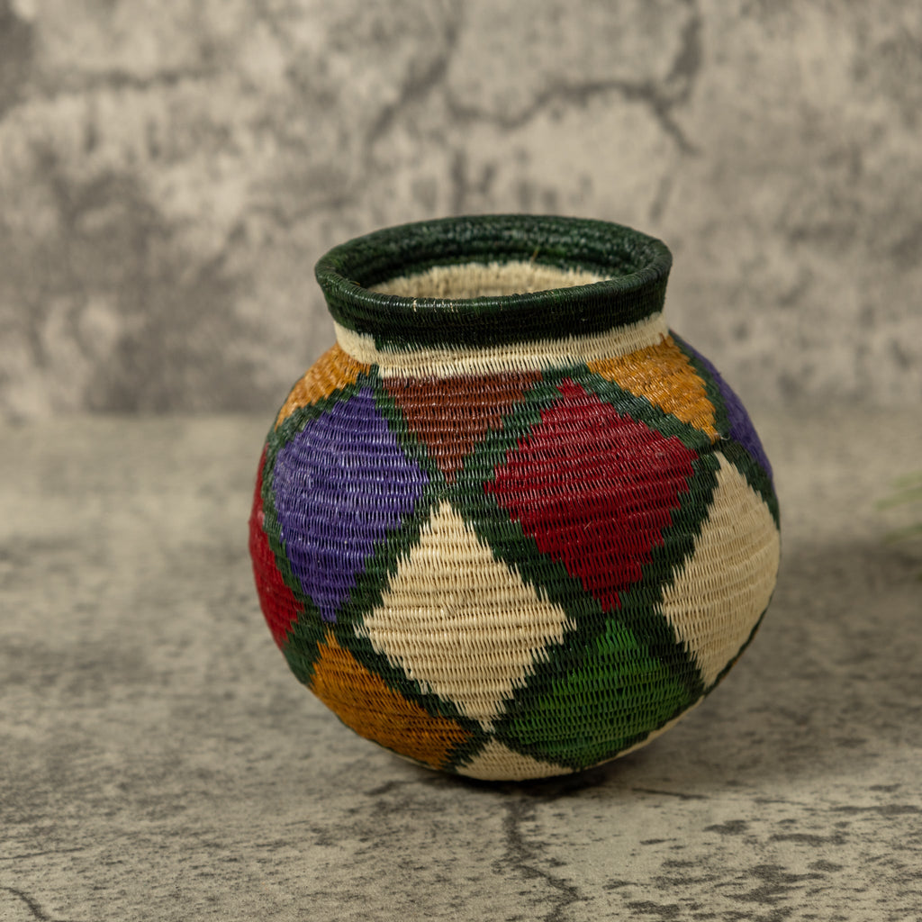 Raibow Diamond Design Rainforest Basket