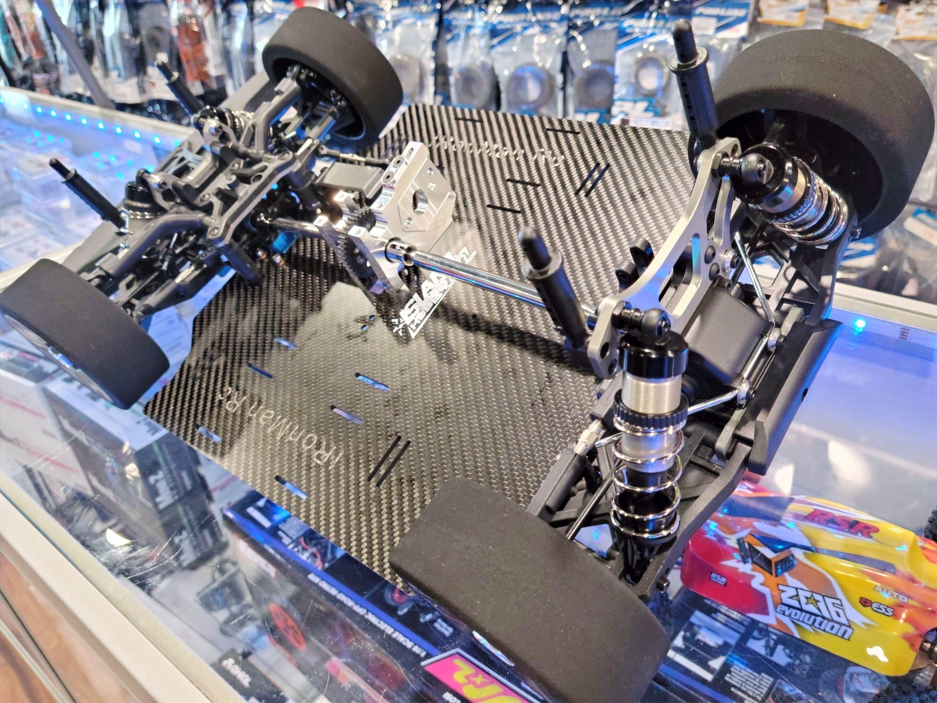 IRonManRc Hobao GTB LONG Carbon fiber Chasis 4mm w/ Top Brace