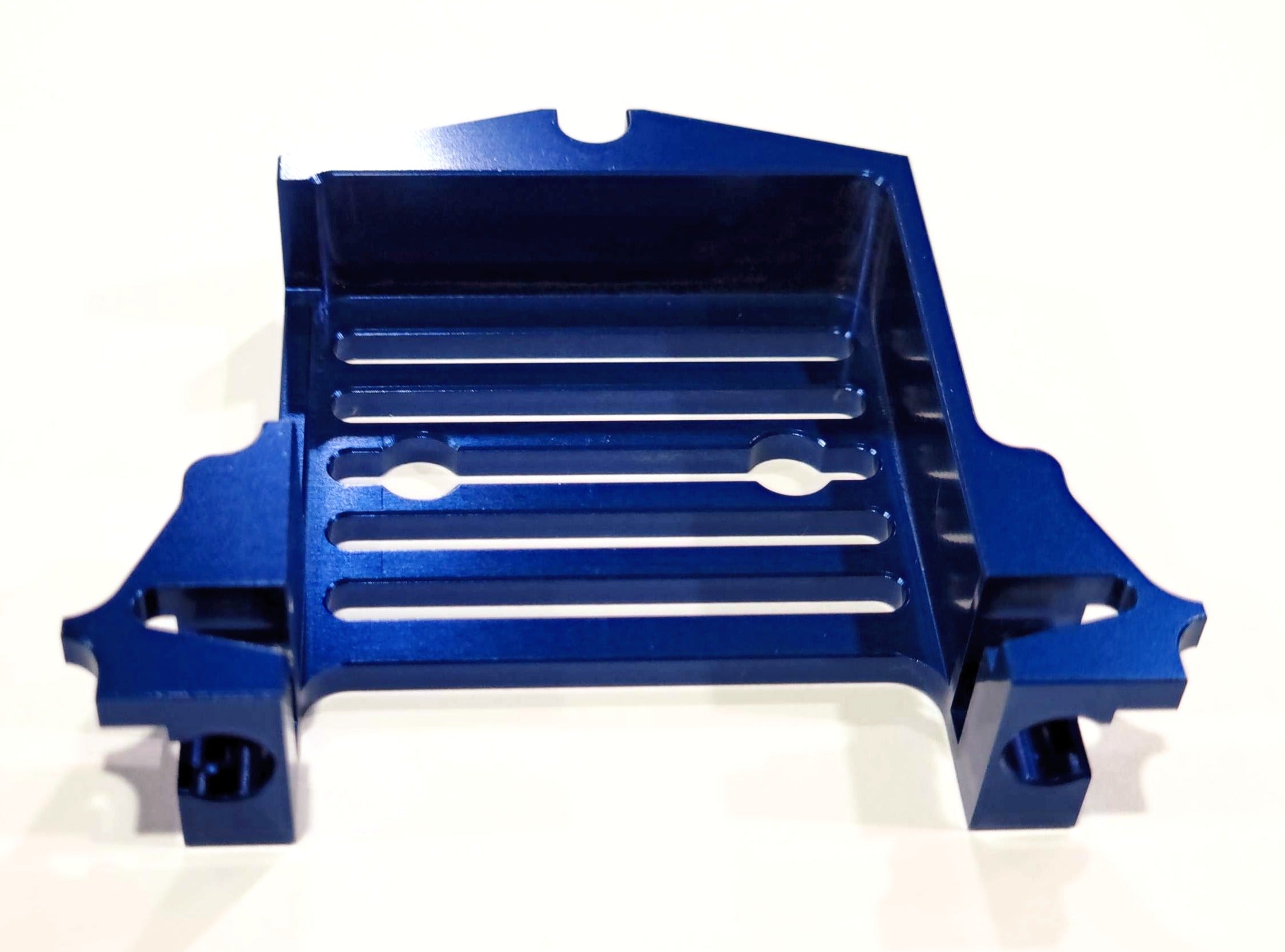 IRonManRc BLUE Aluminum Standard Servo Adapter XMAXX / XRT
