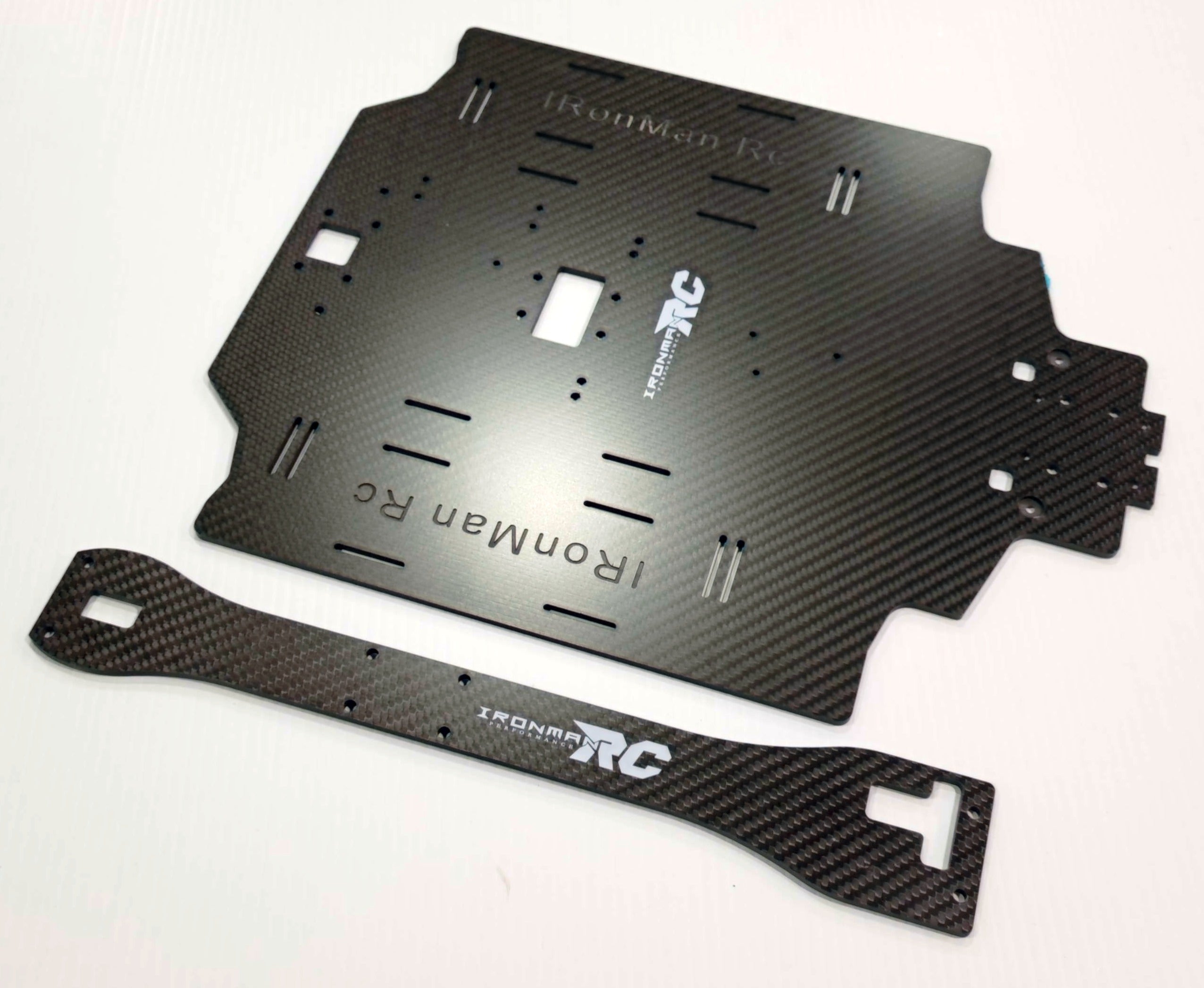 IRonManRc Hobao GTB LONG Carbon fiber Chasis 4mm w/ Top Brace