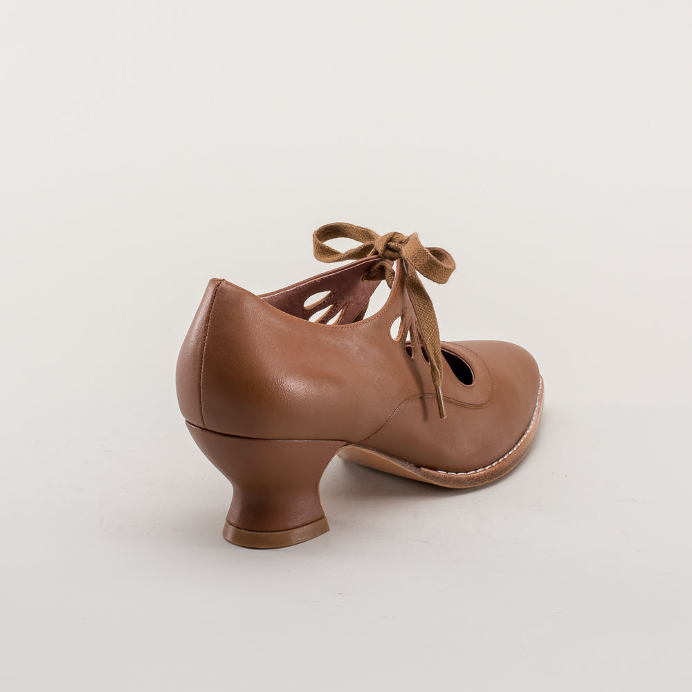 Gibson Edwardian Leather Shoes (Tan)