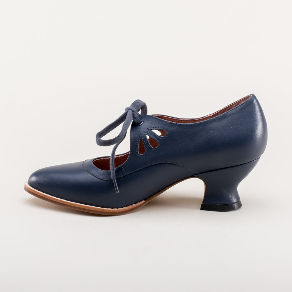 Gibson Edwardian Leather Shoes (Navy)