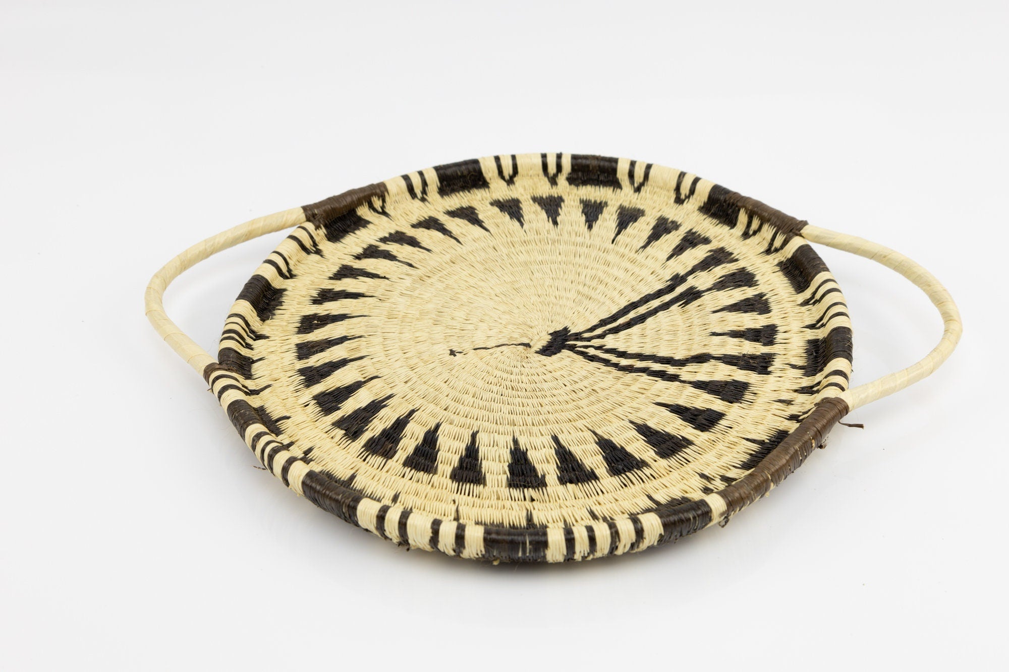 Hand Woven Black And White Plate Basket