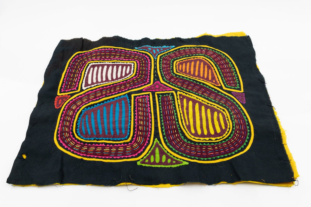 Hand Stitch Dog Face Panama Mola Textile