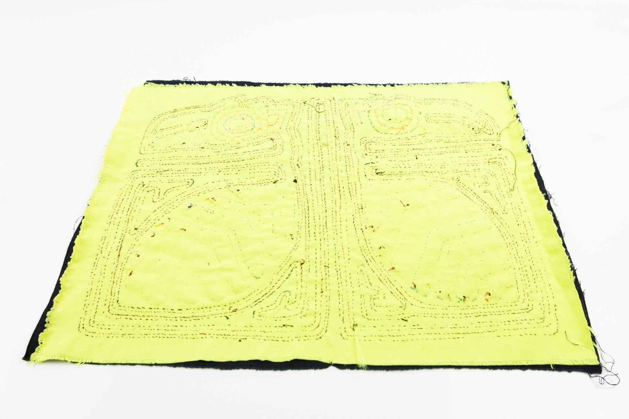 Hand Stitch Palm Frond Bird Panama Mola Textile