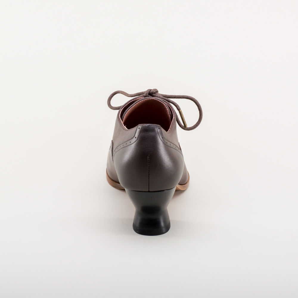 Londoner Women's Edwardian Oxfords (Brown)