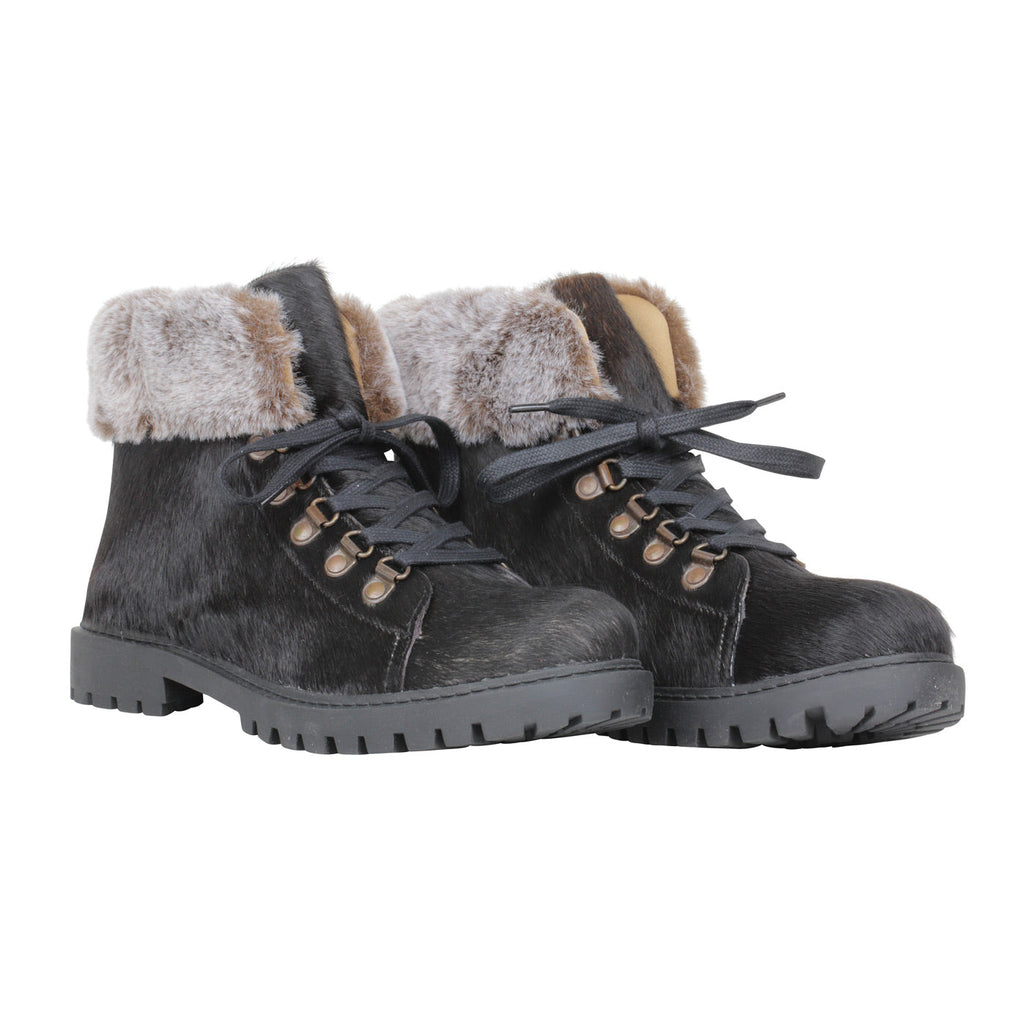 Turbulent Boots